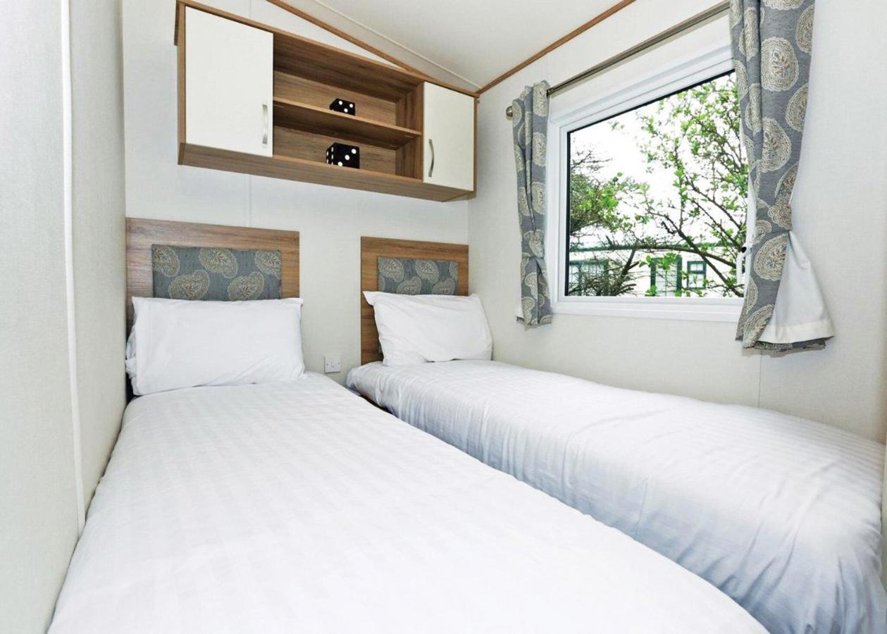 Barmouth Bay Holiday Park Llanddwywe Ngoại thất bức ảnh